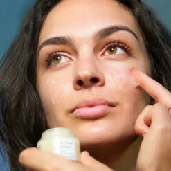 Baume De Nuit Repulpant La Promesse De L'aube - Mira -Evolve Cosmetiques baume nuit visage repulpant my mira la promesse de l aube