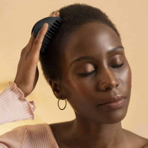 Tangle® Teezer Brosse Scalp Exfoliator & Massager - Tangle Teezer 7 Tangle® Teezer Brosse Scalp Exfoliator & Massager - Tangle Teezer – Image 5