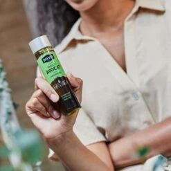 Huile D'Avocat Pure Bio 75ml- WAAM 9 Huile D'Avocat Pure Bio 75ml- WAAM -Evolve Cosmetiques huile avocat waam lifestyle