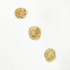 Huile Au Chébé Stimulatrice De Pousse KOCHÉ - Afro Ashri -Evolve Cosmetiques huile chebe ricin menthe poivree texture pousse cheveux afro ashri koche