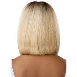 Perruque Lace Front 13X4 Straight Bob Natural Yaki - Outré -Evolve Cosmetiques lace hd bob yaki straight perruque blonde outre airtied natural yaki