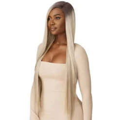 Perruque Lace Front Lisse Straight Korai - Outré -Evolve Cosmetiques lace hd sleek straight perruque blonde outre sleeklay part korai
