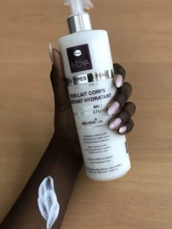 Lait Corps Unifiant Hydratant MEL’OYA Lite - IN'OYA -Evolve Cosmetiques lait de corps peau noire inoya
