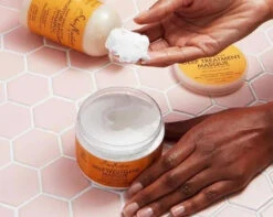 Deep Treatment Masque Raw Shea Butter - Shea Moisture -Evolve Cosmetiques masque hydratant shea moisture raw shea butter cheveux transition