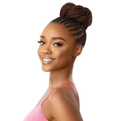 Postiche Pony Medium Box Braid 26 Pouces - Outré 10 Postiche Pony Medium Box Braid 26 Pouces - Outré -Evolve Cosmetiques medium box braid 26 pouces postiche pretty quick wrap pony outre chignon