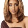 Perruque Lace Front Yaki Neesha 201 - Outré -Evolve Cosmetiques neesha 201 perruque lace front wig outre qlnsnn201drffhnbrn drff honey brown 150284