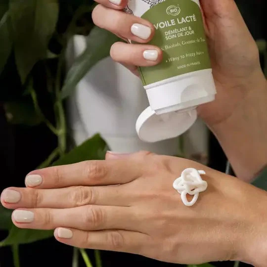 Soin Démêlant 2-en-1 Voile LactéBIO - NoireÔnaturel 7 Soin Démêlant 2-en-1 Voile LactéBIO - NoireÔnaturel – Image 5