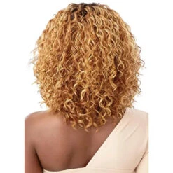 Beach Babe Converti Cap Perruque Outré 18 Beach Babe Converti Cap Perruque Outré -Evolve Cosmetiques perruque blonde bouclee outre beach babe dr2 golden amber