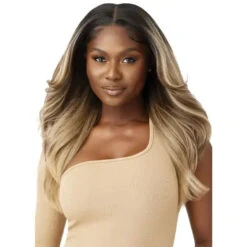 Perruque Lace Wig 13X6 Yaki Keeshon - Outré -Evolve Cosmetiques perruque blonde longue yaki lace 13x6 outre perfect hairline keeshon