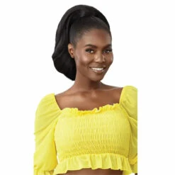 Perruque Converti Cap Noire Curvy Bella - Outré -Evolve Cosmetiques perruque bob lisse noir 1b converti cap dr swirl chocolate curvy bella outre