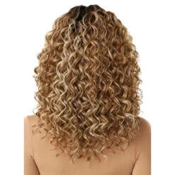 Perruque Bouclée Avec Frange Leanza - Outré -Evolve Cosmetiques perruque curly a frange blonde outre leanza