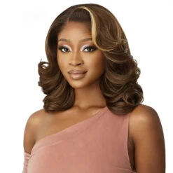 Perruque Semi-naturelle Lace 5X5 Body Wave - Outré