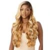 Perruque Lace Front 13X6 Blonde Aurabel - Outré 2 Perruque Lace Front 13X6 Blonde Aurabel - Outré -Evolve Cosmetiques perruque lace front hd transparent blonde wavy ondulee drf4 vanilla caramel aurabel outre hair