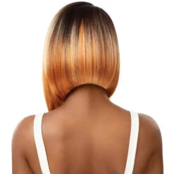 Perruque Lace Front Bob Blond Zandra - Outré -Evolve Cosmetiques perruque lace front wig hd transparent blonde bob lisse synthetique zandra outre dos