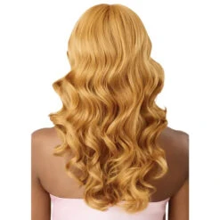 Perruque Lace Front 13X6 Natural Body Wave - Outré -Evolve Cosmetiques perruque lace hd 13x6 blonde outre airtied natural body wave