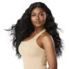Perruque Wavy HD Lace Front Shakira - Outré -Evolve Cosmetiques perruque lace hd loose wave noir melted hairline outre shakira