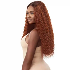 Perruque Lace Front Bouclée Solmina - Outré 10 Perruque Lace Front Bouclée Solmina - Outré -Evolve Cosmetiques perruque synthetique bouclee longue rousse dr4 ginger brown lacefront solmina outre hair profil