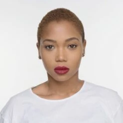 Rouge à Lèvres Liquide Mat - Black Opal -Evolve Cosmetiques rouge a levres liquide mat rouge berry red black opal