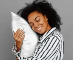 Taie D'Oreiller En Soie De Mûrier 100% Naturelle - Curlista -Evolve Cosmetiques taie soie naturelle blanche